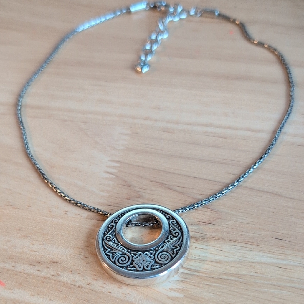 Brighton Silver Ornate Circle Necklace - 4 Leaf Clover